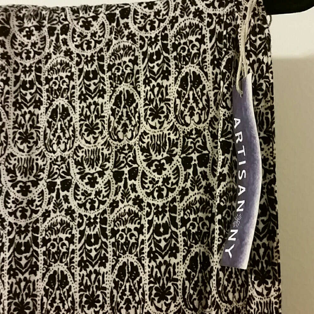 pants - Picture 5 of 5